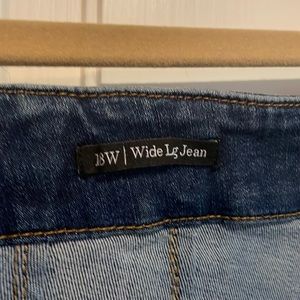 Talbots wide leg jeans in size 18 W.